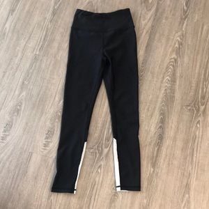 White Fox Active Mesh Panel Leggings | XS